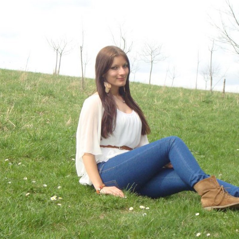 Cher 25 Escort girl Lydney