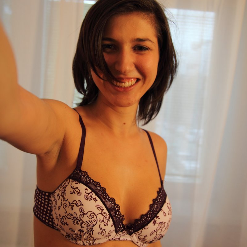 Dixie 34 Escort girl Balloch