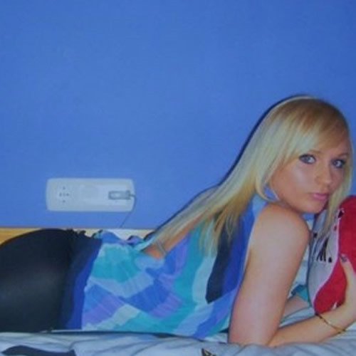 Adelle 26 Escort in Brynmawr